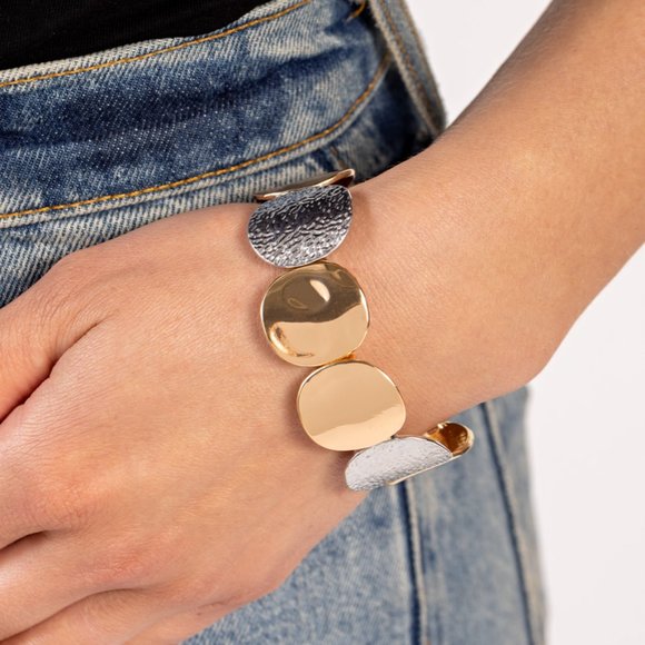 paparazzi Jewelry - Rippling Record - Multi Bracelet